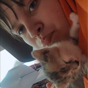 Meet your Posher, Isabel